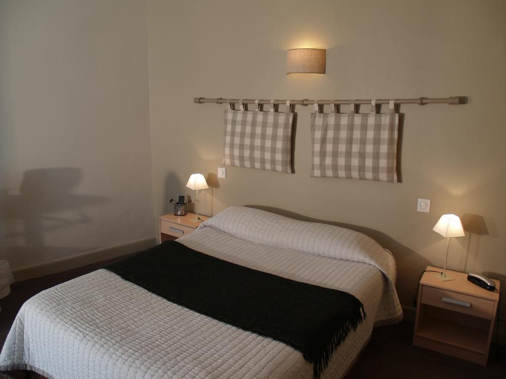 Hotel Central По Экстерьер фото