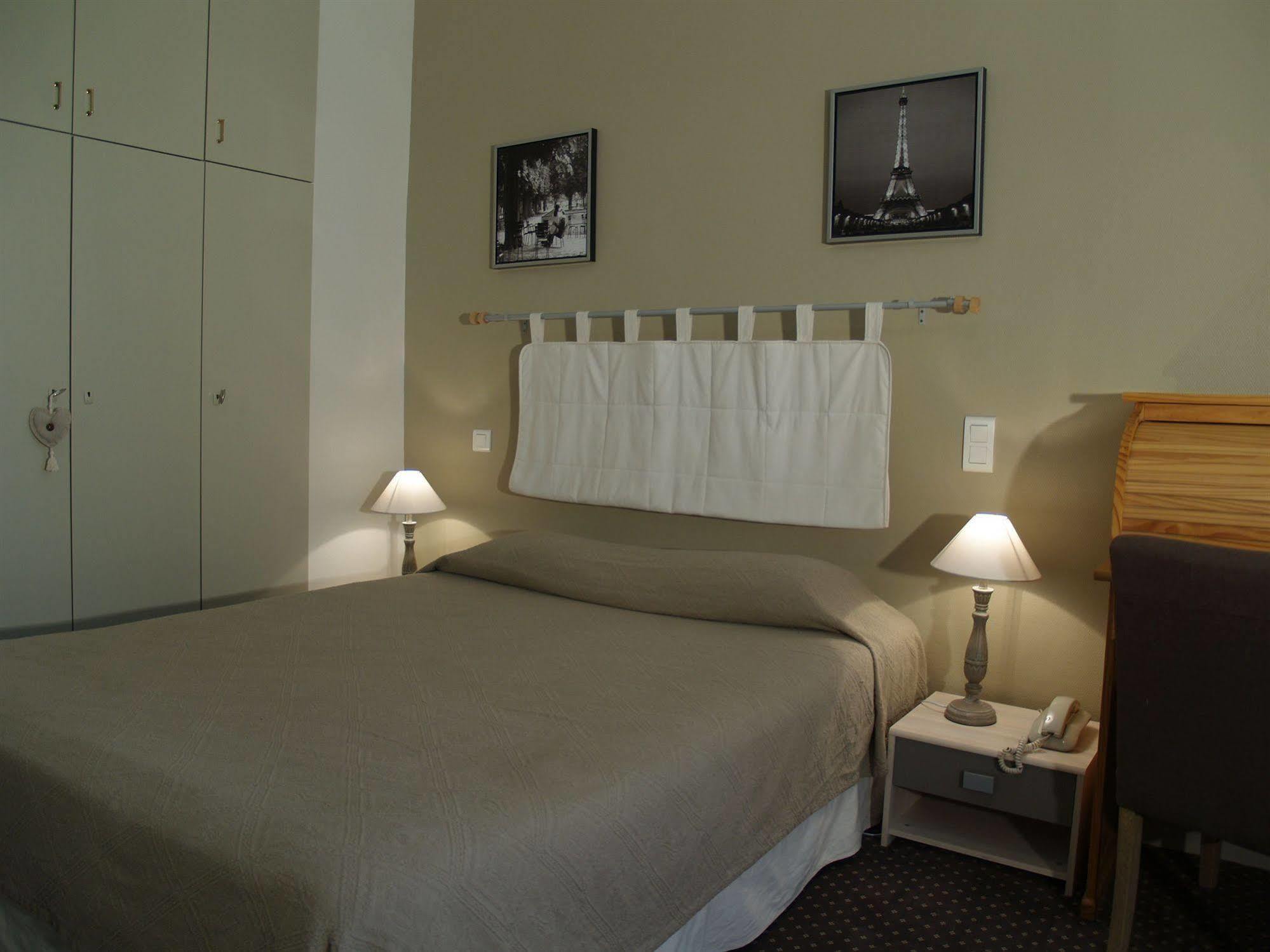 Hotel Central По Экстерьер фото